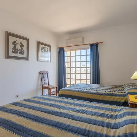 别墅 Rona Coelha - Close To The Beach And Amenities - All Ensuite Bedrooms *