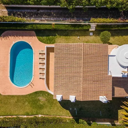 Rona Coelha - Close To The Beach And Amenities - All Ensuite Bedrooms