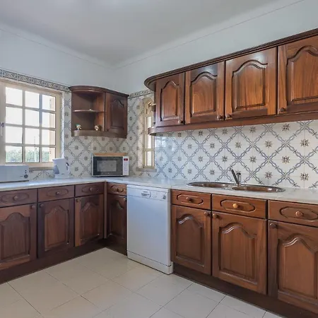 Rona Coelha - Close To The Beach And Amenities - All Ensuite Bedrooms * Albufeira